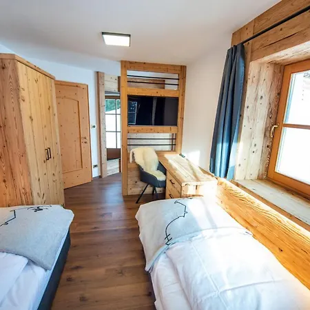 Aghel Chalet